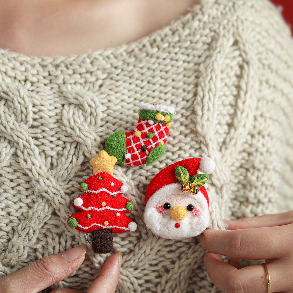 Santa Stocking and Tree Brooch Christmas Needle Felting Kit by Wizardi F07N8-W333