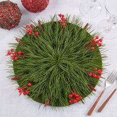 Fennco Styles Red Berry Decorative Placemat 14" Round, 1-Piece - Green Holiday Design Table Mat for Home, Christmas Décor, Dining Table, Banquets, Special Events