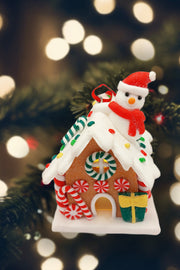 Christmas Ornament - Gingerbread Snow House with Snowman. Wizardi Festive Decoration F07-N2-18-EE403C