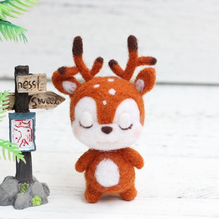 Sleepy Spotted Deer Needle Felting Kit by Wizardi F07N8-W2