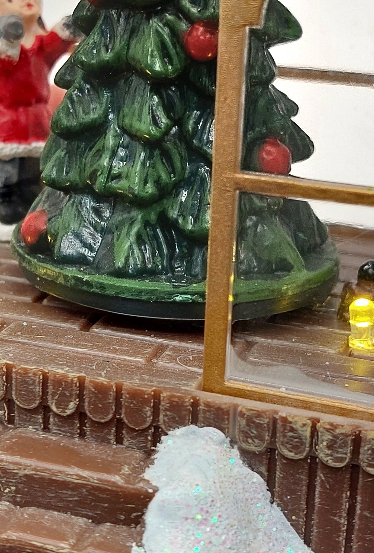 Christmas Village - Greenhouse by Wizardi F07-N1-15-2401