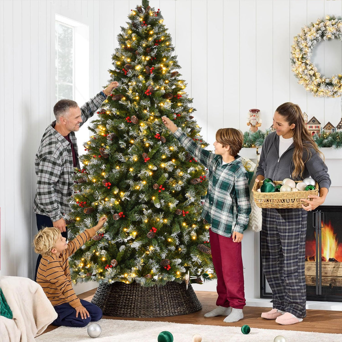 9-Foot Pre-Lit Pre-Decorated Pine Artificial Christmas Tree, 600 Lights, Green