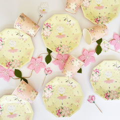 Cat Ballerina Small Plates 7" (Set of 8) – Girls Dance Birthday Party Supplies