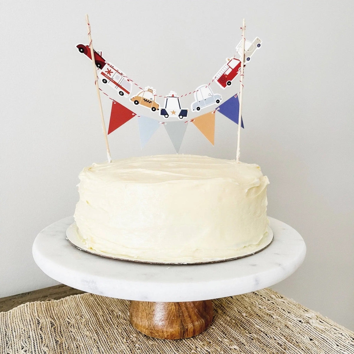 Car Cake Banner – Mini Car & Pennant Garland Topper