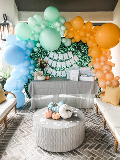 Pastel Green - Kiwi Kiss Balloon Garland