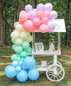 Pastel Green - Kiwi Kiss Balloon Garland