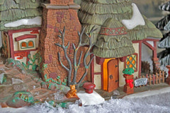Department 56 Christmas Village Crooked Fence Cottage