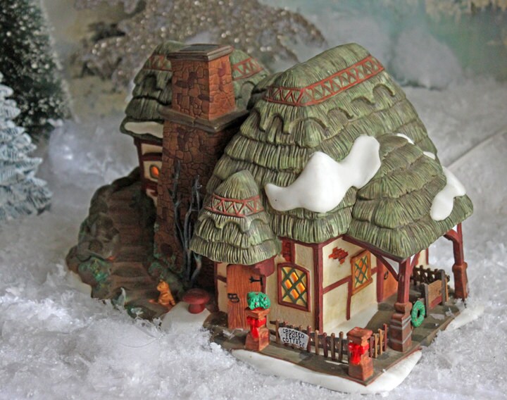 Christmas Village Crooked Fence Cottage