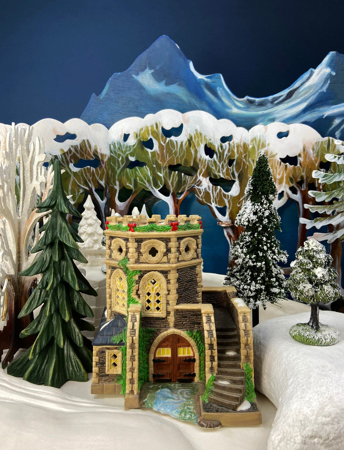Christmas Village. Illuminated Gunnersbury Park Folly. Dickens Village Series. Limited Edition .