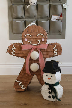 🍪 Gingerbread Man Piñata – Handmade Christmas Party Decoration & Candy Holder