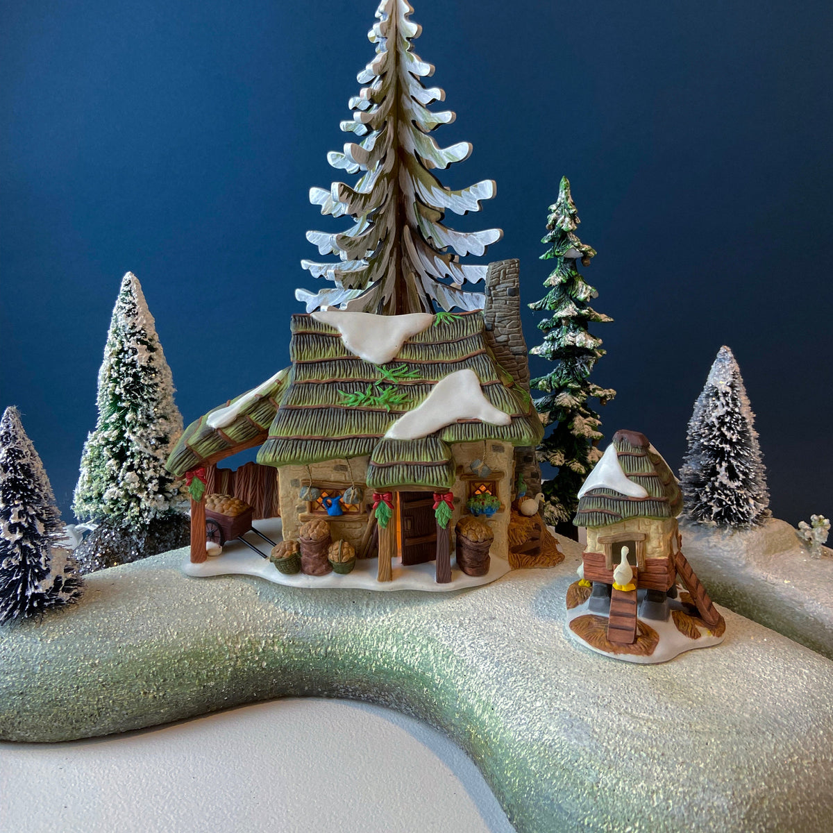 Dickens' Village Series. McShane Cottage and Matching Bird/Goose Coop. Illuminated Christmas Village House. Holiday Decor.