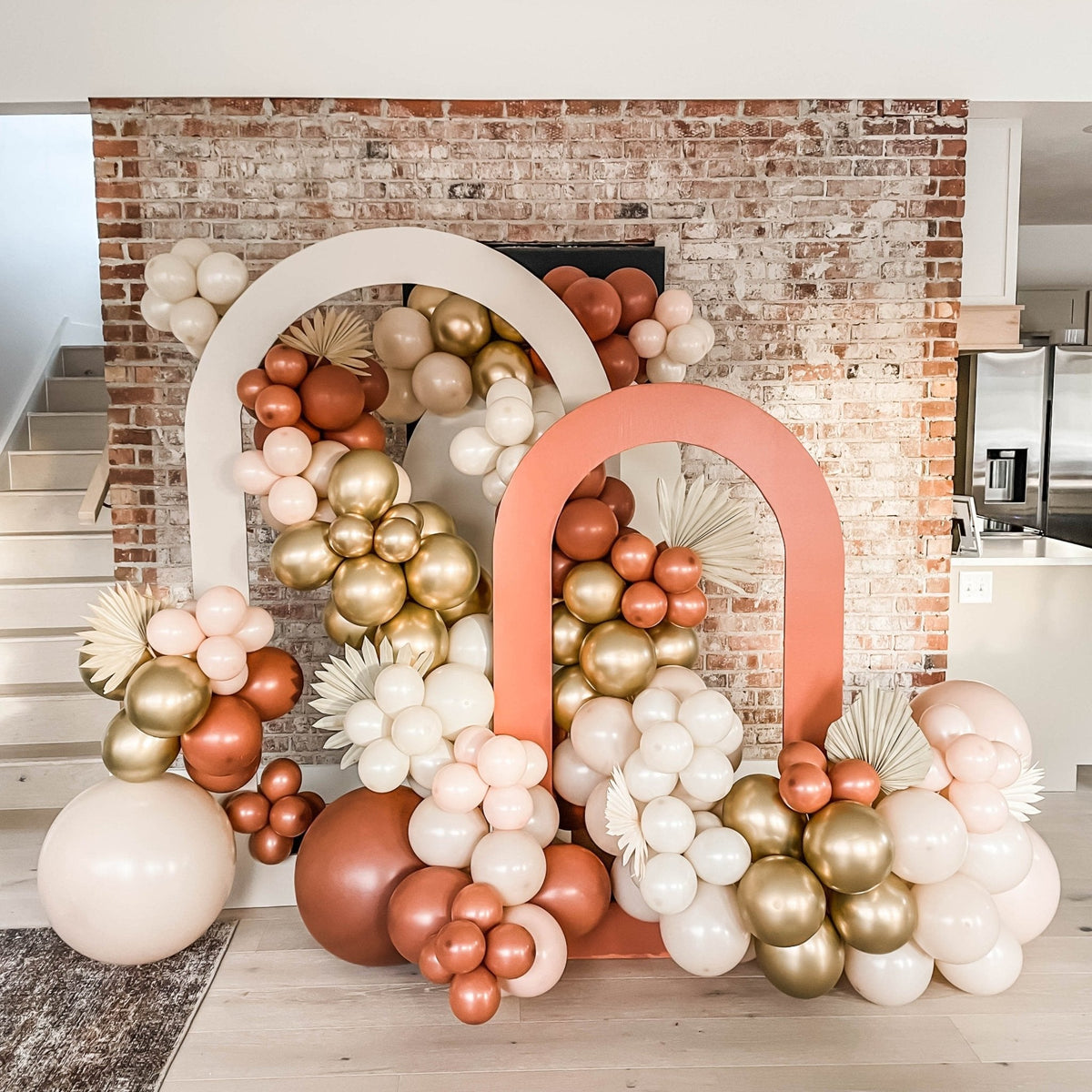 Premium Blush Latex Balloon Cluster (5", 11” and 17”)