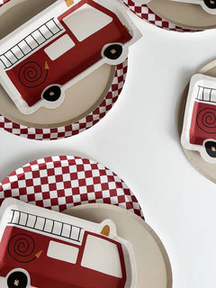 Premium Checkered Red Plate (8pcs)