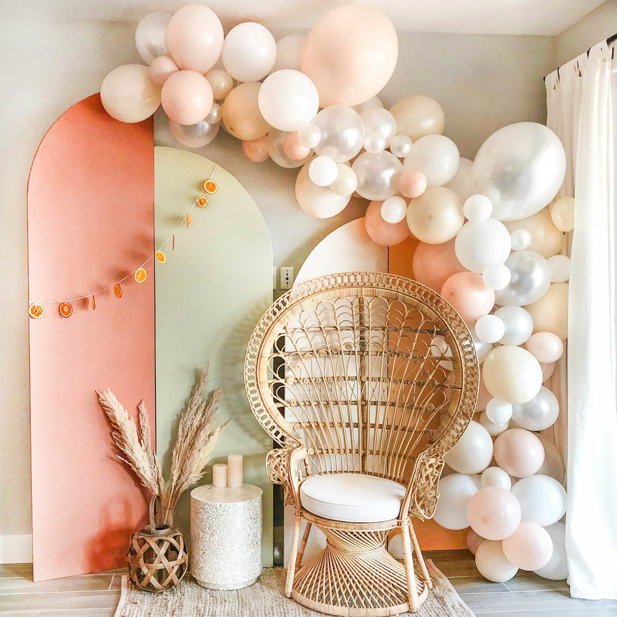 Premium Metallic Pearl Latex Balloon Cluster (5", 11” and 17”)