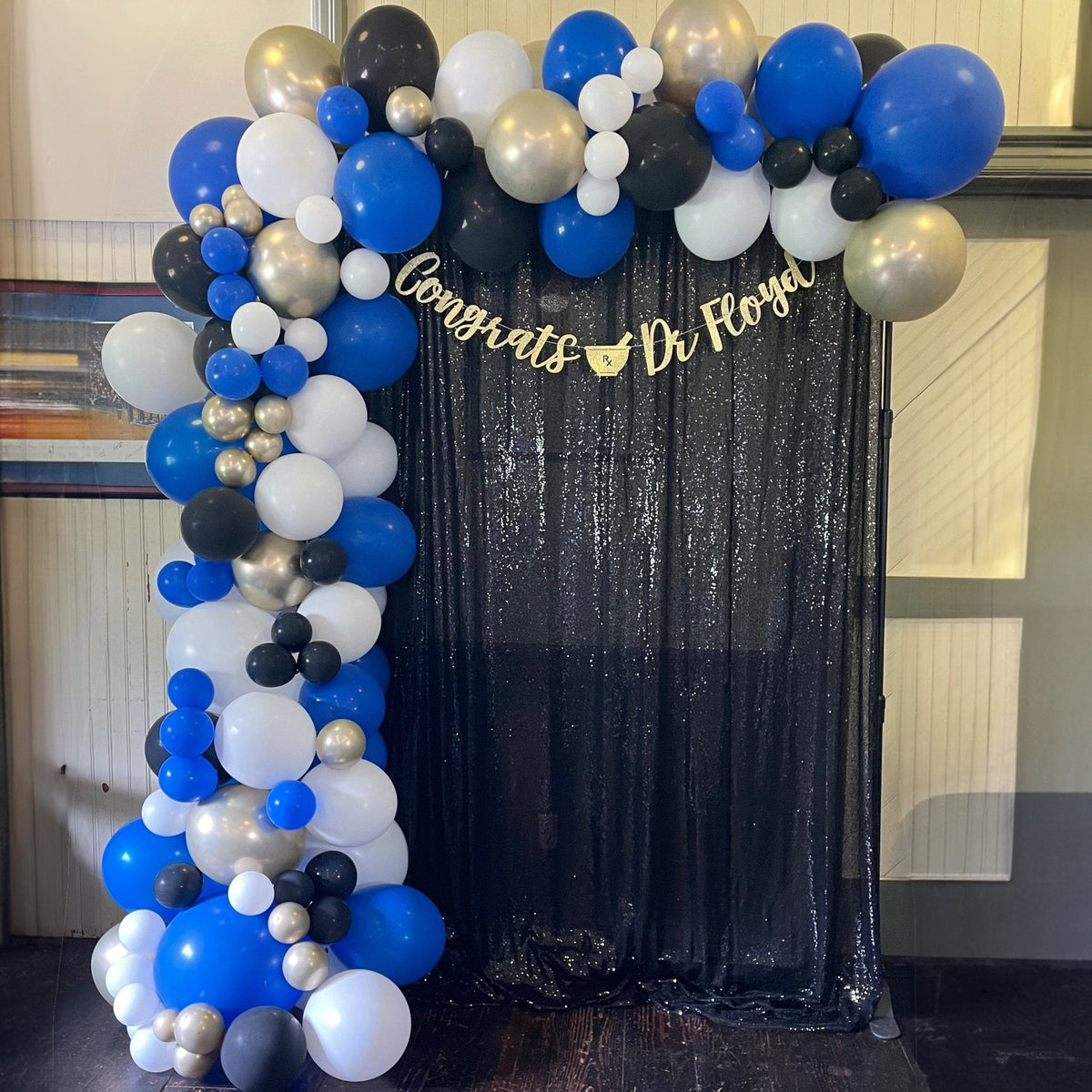 Premium Royal Blue Latex Balloon Cluster (5", 11” and 17”)