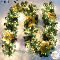 Lighted Rattan Christmas Wreath