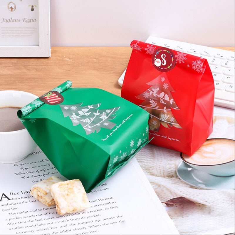 20-Piece Christmas Plastic Gift Bag Set