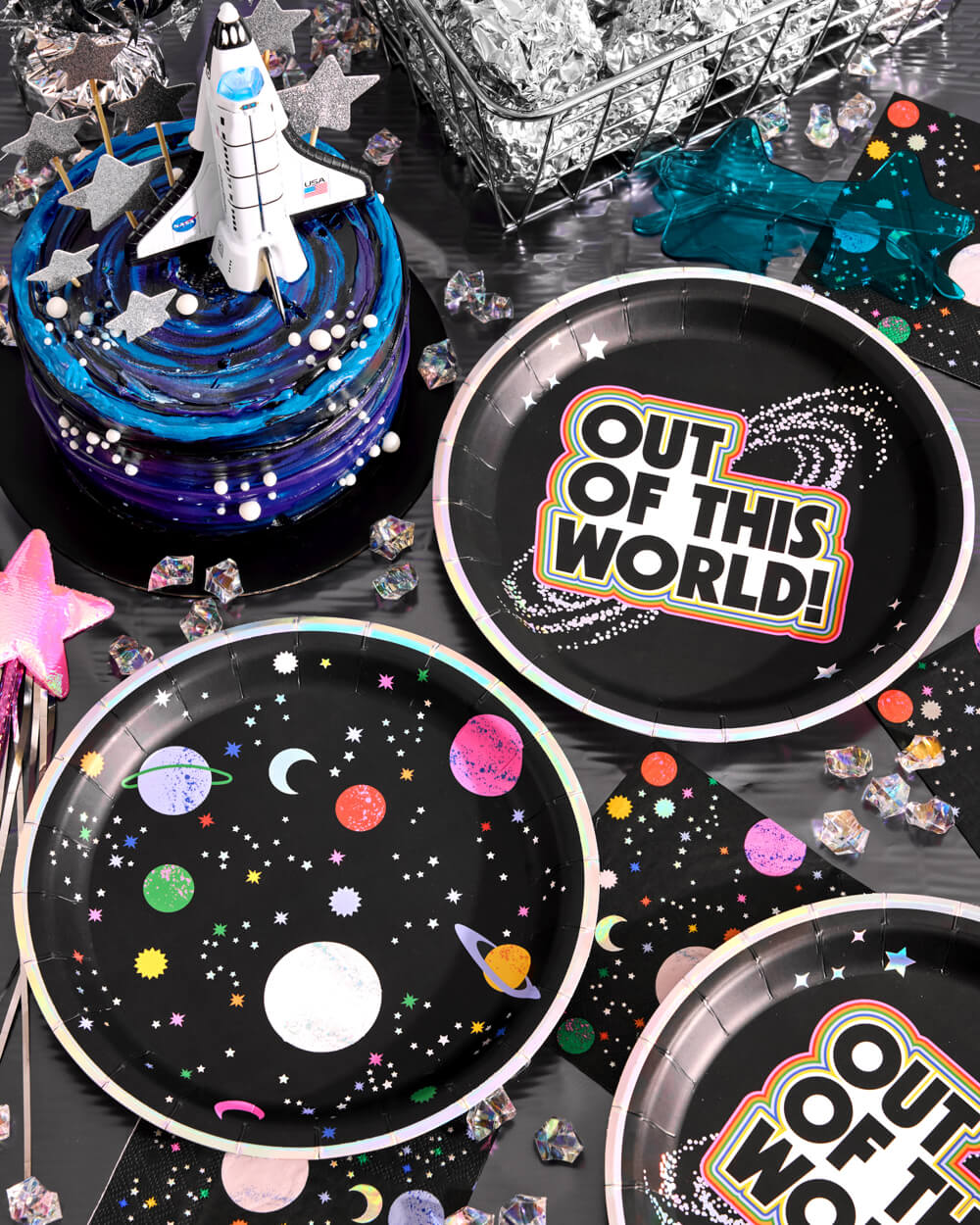 Out of This World Plates - 24 paper plates