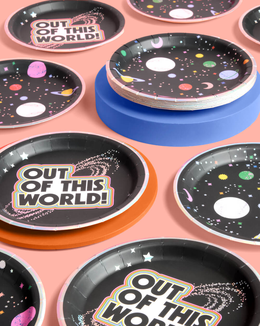 Out of This World Plates - 24 paper plates