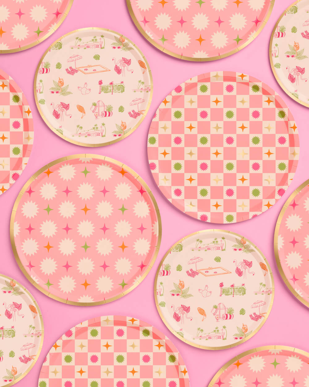 Palm Royale Plates - 32 paper plates, 2 sizes
